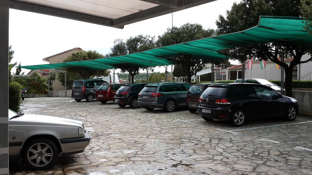 B&B Villa Ana Krk Town Δωμάτιο φωτογραφία