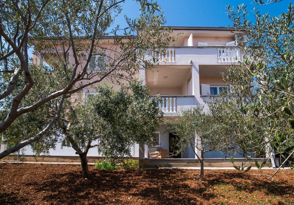 B&B Villa Ana Krk Town Εξωτερικό φωτογραφία