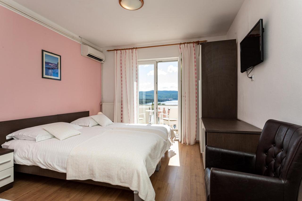 B&B Villa Ana Krk Town Εξωτερικό φωτογραφία